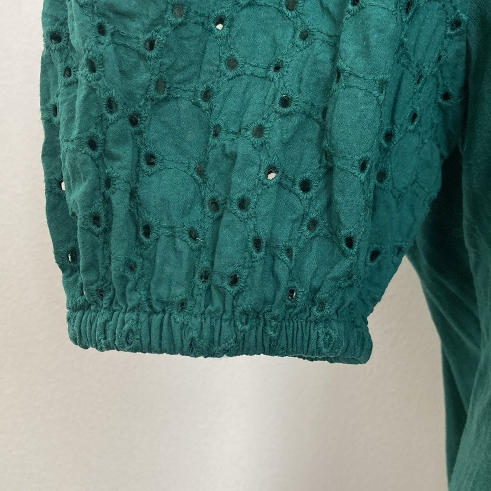 Amalfi Emerald Color Top with Eyelet Balloon Sleeves - Picture 5 of 8